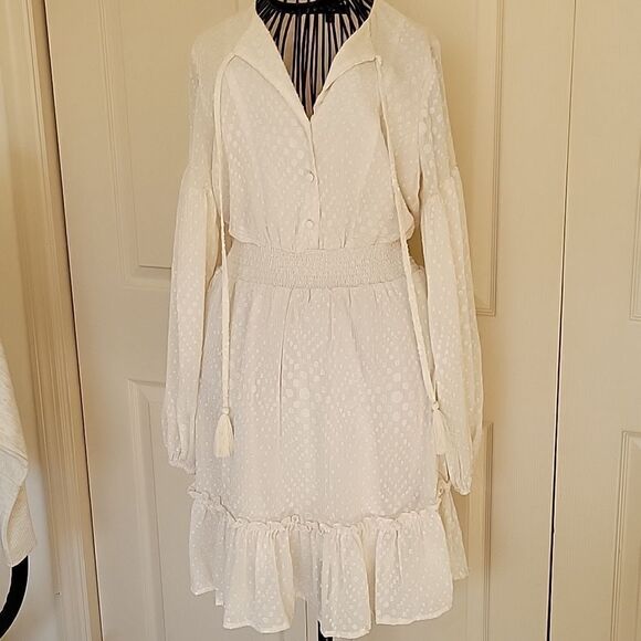 LULU'S Dreamy Astetic Beige Long Sleeved Mini Dress Size XS NWT - Picture 9 of 16